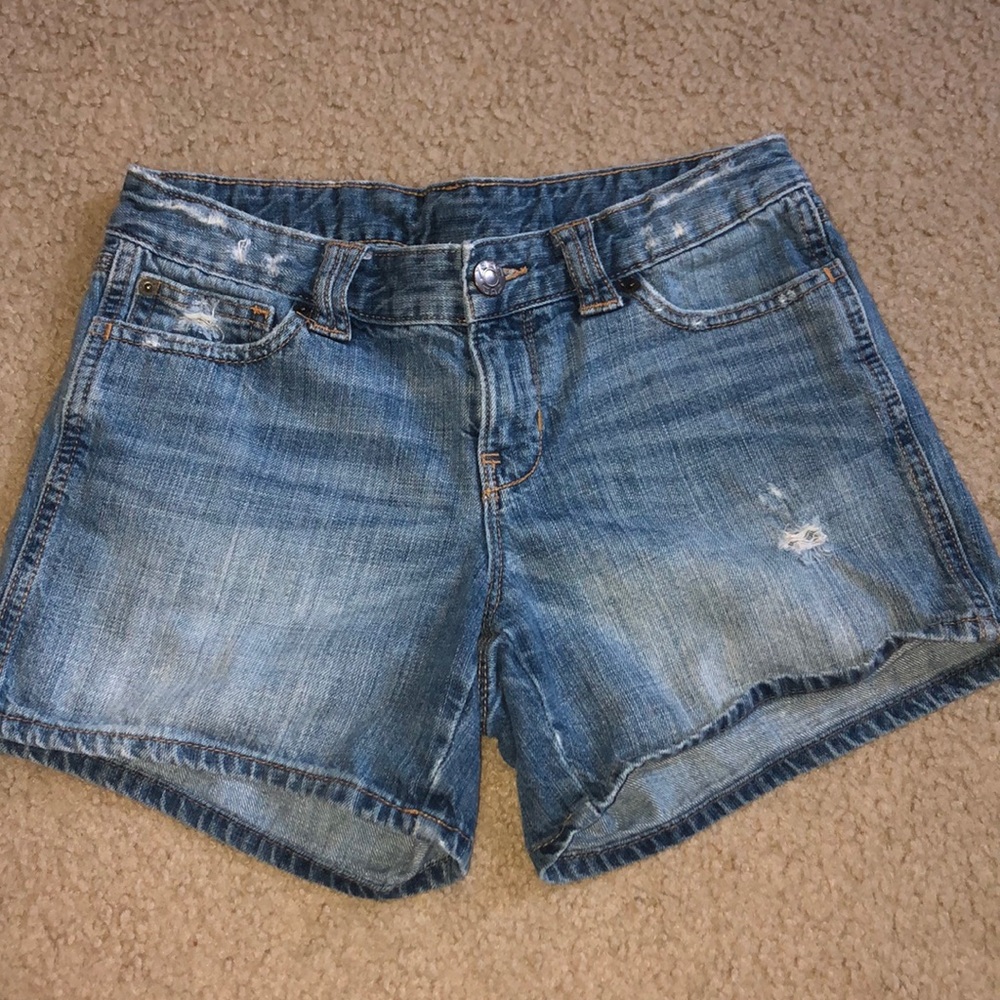 Gap shorts